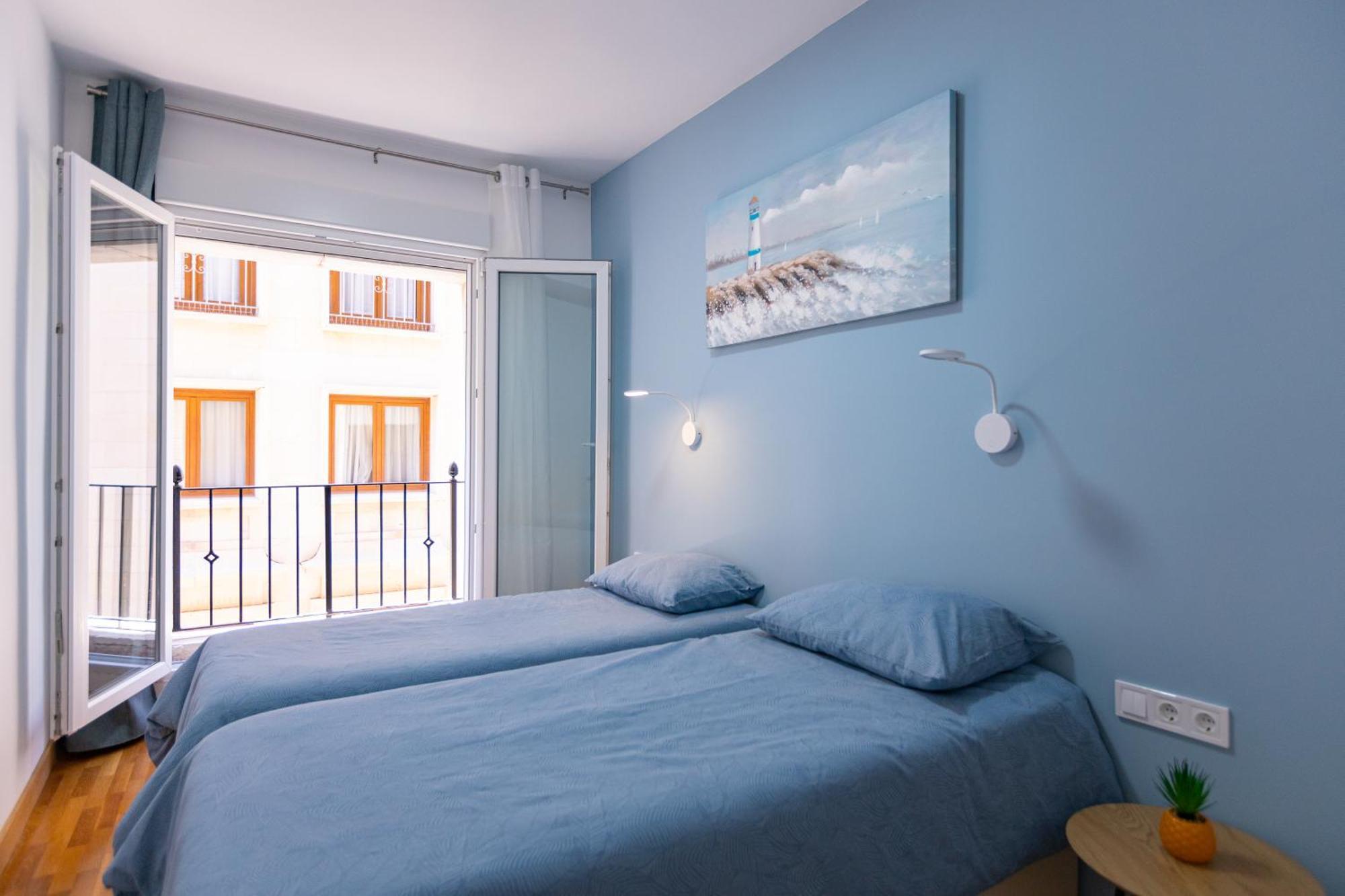 Blu Sky Apartment Alicante Bagian luar foto